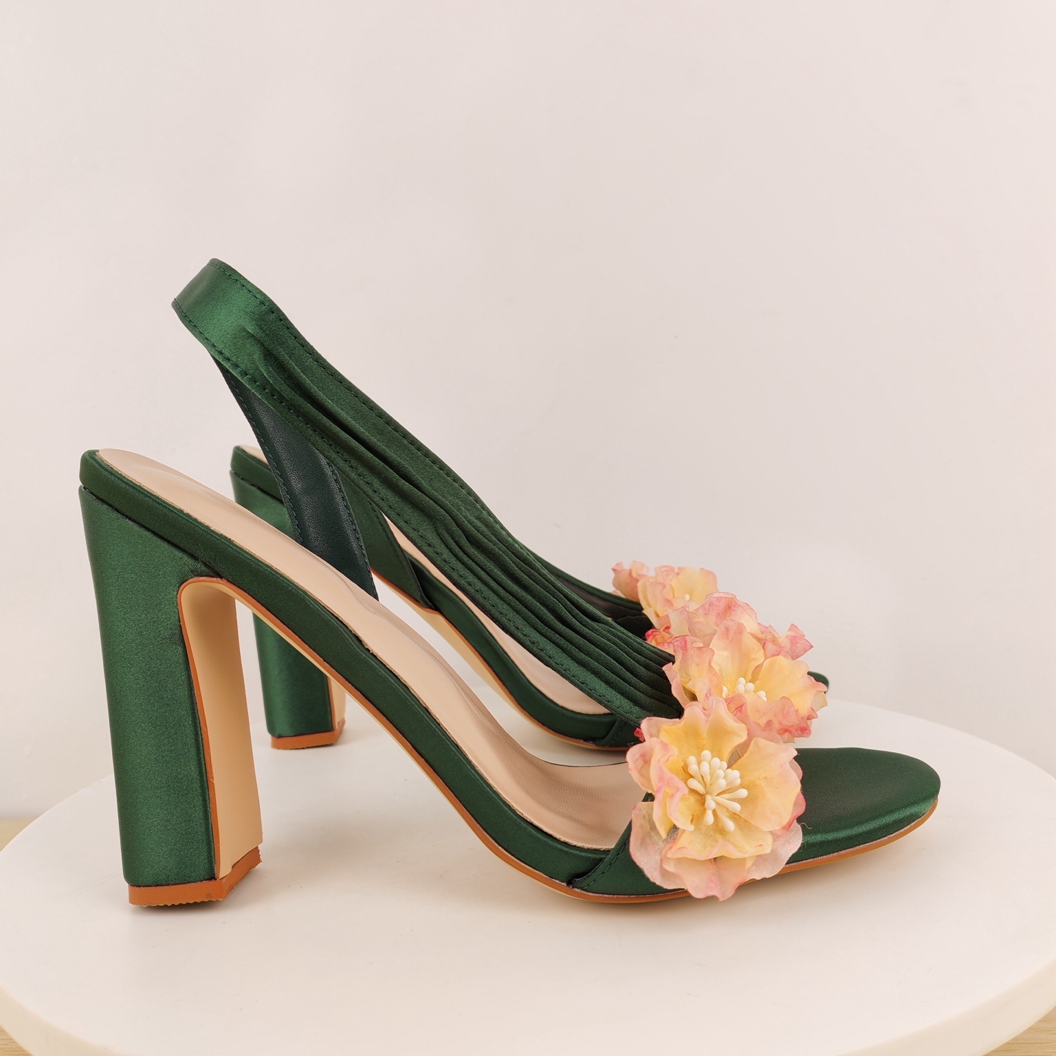 Block Heels Slingback Flowers  - Slip Dress Satin ulasan dan harga